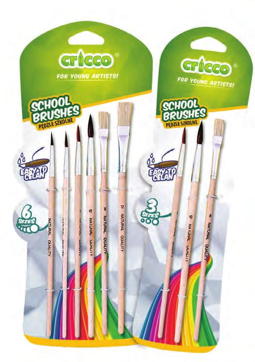 10, 12) set of brushes with a wooden lacquered handle and natural bristles in a metal holder different shapes and sizes allow you to paint both smaller and larger surfaces with different