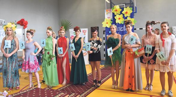 10 Nr 1/35 marzec, kwiecień 2019 Kwiaty we włosach najpiękniejsze z Będzina 20 marca w Powiatowym Centrum Kształcenia Ustawicznego i Praktycznego w Będzinie swoje umiejętności zaprezentowali młodzi