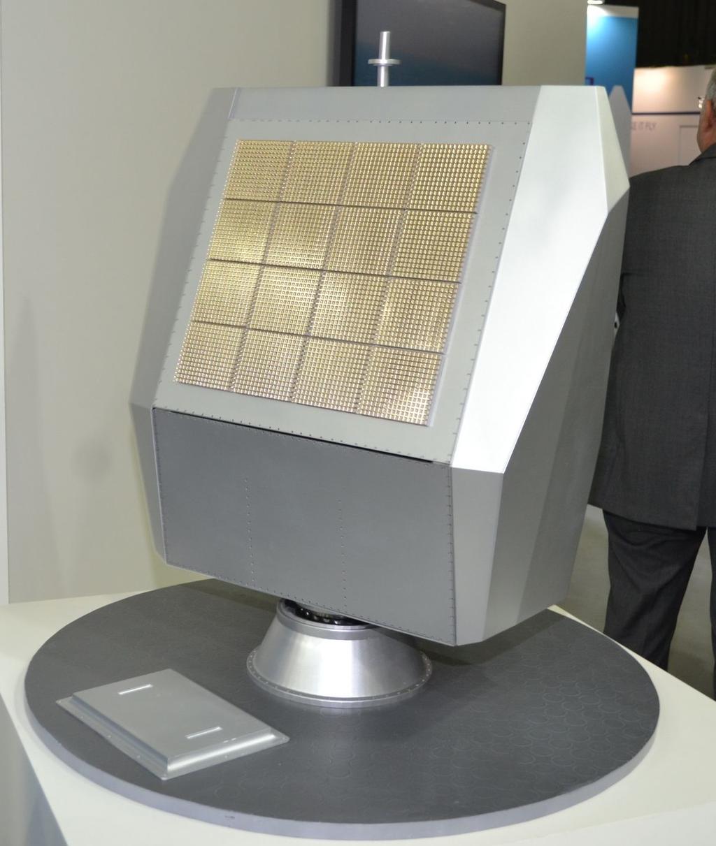 Model stacji radiolokacyjnej NS50 AESA koncernu Thales. Fot. M.