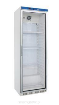3 półki w komplecie Nośność półek do 8 kg Elektroniczny sterownik temperatury z wyświetlaczem Wbudowany zamek na klucz Automatyczne odszranianie Napięcie: 230 V Zakres temp. ok.