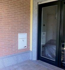 technika instalacyjna Odkurzacze centralne do zabudowy Dzięki rewolucyjnej konstrukcji, która pozwala na ukrycie odkurzacza centralnego w ścianie, odkurzacz Wolly-2 znajduje zastosowanie w