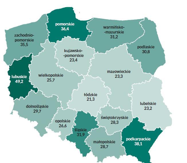 Na terenie Gminy Lipsk grunty leśne oraz zadrzewione i zakrzewione stanowią 22,8% powierzchni (4 214 ha), w przeważającej większości są własnością państwa.