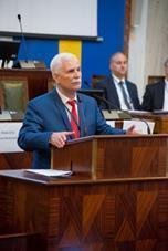 W obszernym pomieszczeniu westybulu prezentowali się partnerzy, to jest TAURON Polska Energia S.A., Energoprojekt Katowice S.A., ELEKTOROBUDOWA SA, Energopomiar S.A., Fabryka Przewodów Energetycznych S.