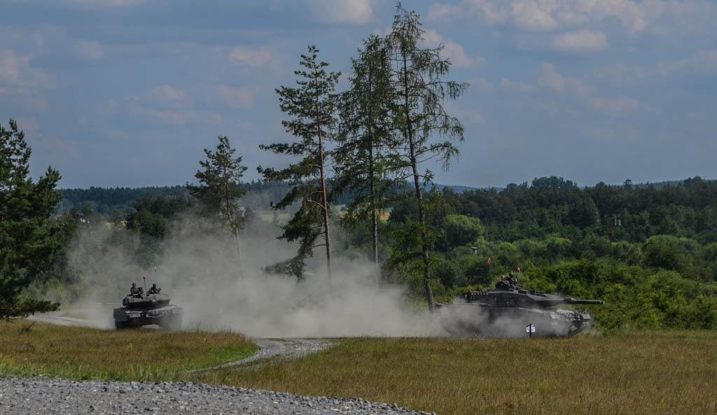 Czytaj też: Polskie Leopardy pojadą na zawody do Niemiec Celem Strong Europe Tank Challenge jest doskonalenie współpracy partnerskiej w warunkach dynamicznej rywalizacji w urozmaiconych i