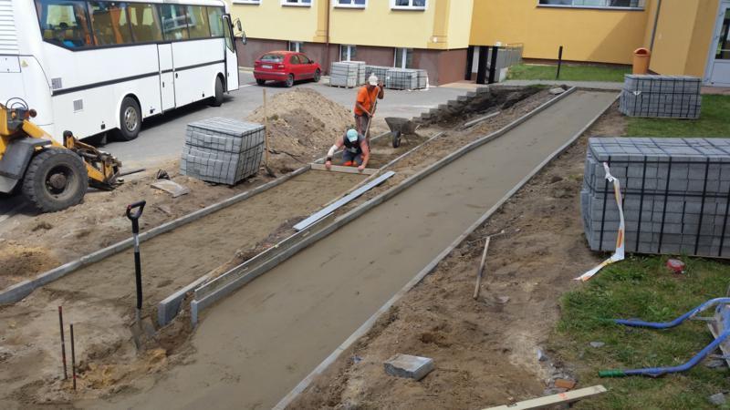450,00 zł netto (w tym kwotę 13 450,00 zł pokryła spółka z