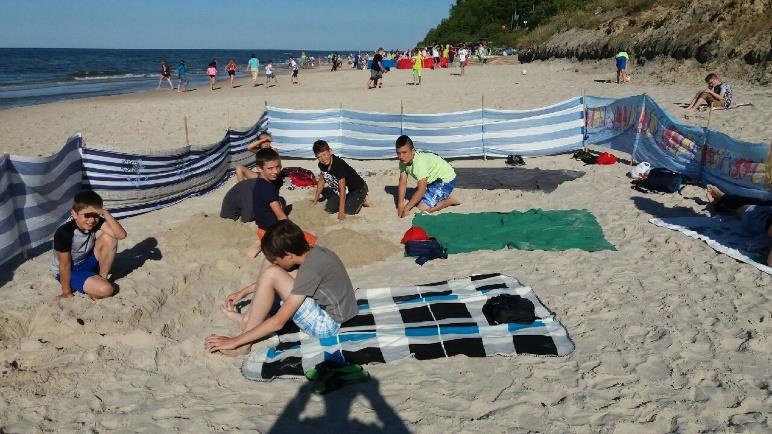Kolejny dzień rozpoczęliśmy od plażowania i długiego spaceru brzegiem