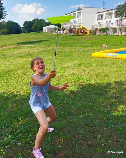 Ramowy plan dnia 08.00 08.30 Pobudka, toaleta poranna, rozruch poranny 08.30 09.30 Śniadanie i przygotowanie do zajęć 09.30 13:00 Zajęcia kierunkowe/rekreacyjne 13.00 13.30 Obiad 13.30 14.