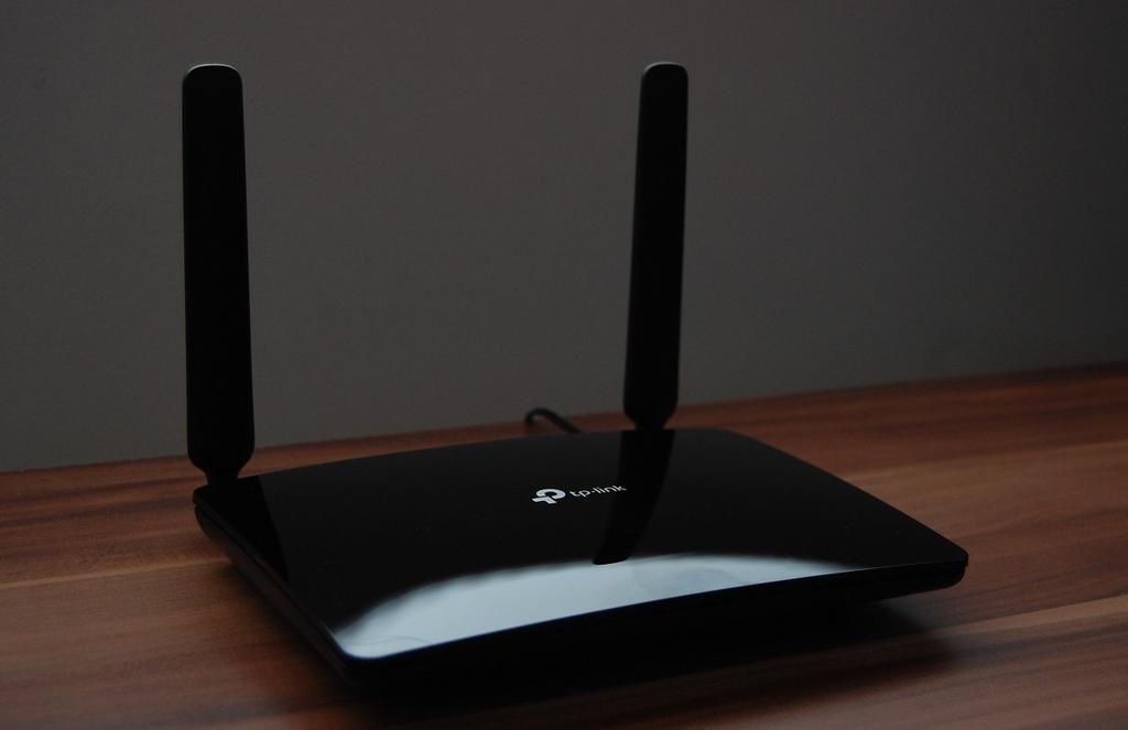 Wygląd Od strony wizualnej router może się podobać i mnie osobiście jego wygląd naprawdę przypadł do gustu.