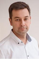 dr Marcin Haberla Strategie marketingowe Strategie marketingowe przedsiębiorstw na rynku krajowym i międzynarodowym Badania i analizy w tworzeniu strategii marketingowej przedsiębiorstwa Badania