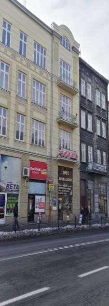 Część wschodnia odróżnia się gorszym przeciętnie stanem budynków (zwł. dolny odcinek ul. Basztowej) i niektórych ulic (Ratuszowa).