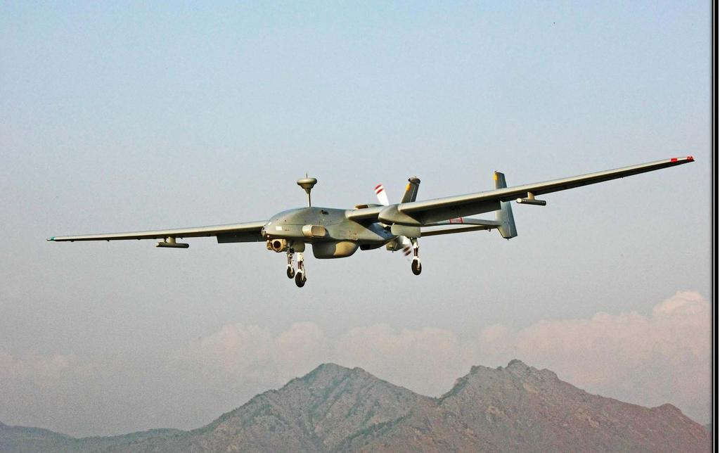 Fot. Indian Air Force Siły Powietrzne Pakistanu Liczebność Sił Powietrznych Pakistanu (SPP) wynosi ok. 45 tys. żołnierzy i personelu cywilnego.