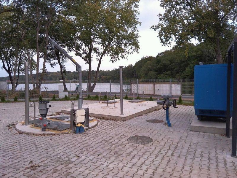grawitacyjno tłocznej z dwiema przepompowniami ścieków w Zegrzu, wybudowano 410,50 m sieci kanalizacyjnej z przyłączami w