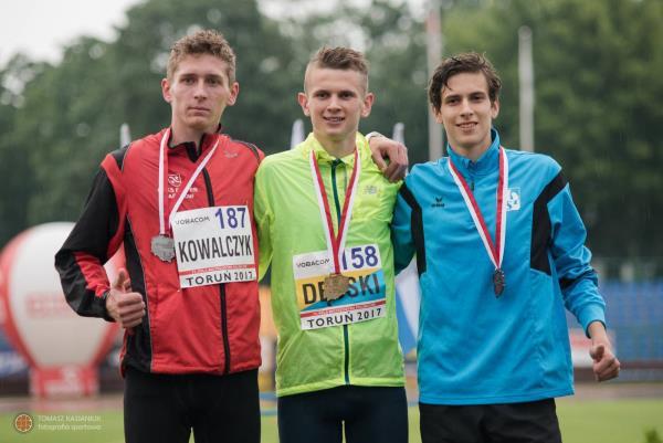 BIEGI KLUB ULKS FAJFER 2001 ŁAPANÓW ANDRZEJ KOWALCZYK SEZON 2017 MISTRZOSTWO POLSKI ZRZESZENIA LZS W