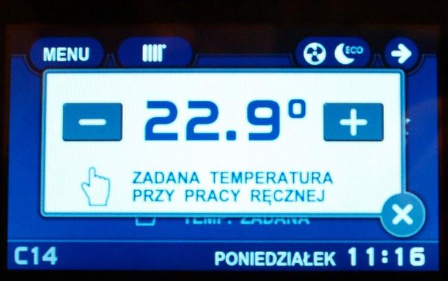 4.2. Ustawianie temperatury Okno ustawiania temperatury zadanej wyskakuje po naciśnięciu na głównym ekranie na napis TEMP. ZADANA.