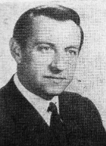 1964 do 1990 pracuje w Instytucie Balneoklimatycznym, w Zakładzie Techniki i Geologii Uzdrowiskowej (potem Oddział Balneotechniki Instytutu Medycyny Uzdrowiskowej).