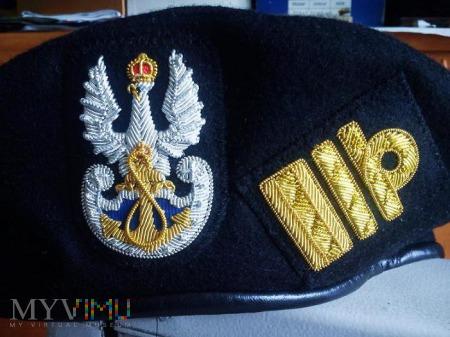 Marynarki Wojennej III PR na beret a