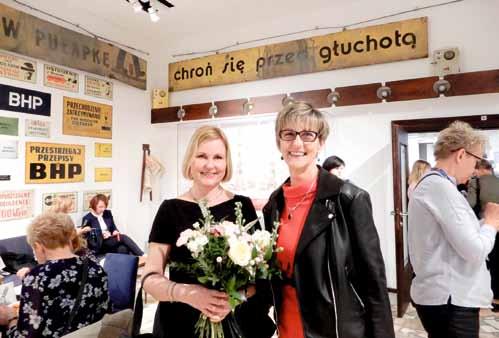Pani Beata Białobrzeska mgr pielęgniarstwa, specjalistka pielęgniarstwa nefrologicznego, na co dzień Oddziałowa Kliniki Nefrologii, Transplantologii i Chorób Wewnętrznych Uniwersyteckiego Centrum