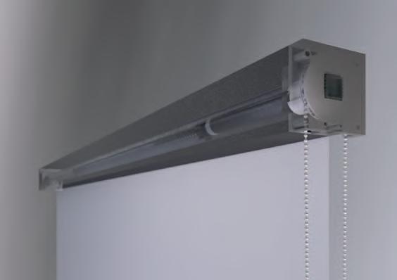 Właściwości: Kaseta z ekstrudowanego aluminium o przekroju kwadratowym System wolnowiszący Montaż wewnętrzny Szeroka gama tkanin Sterowanie za pomocą łańcuszka lub belki dolnej Mechanizm samohamujący
