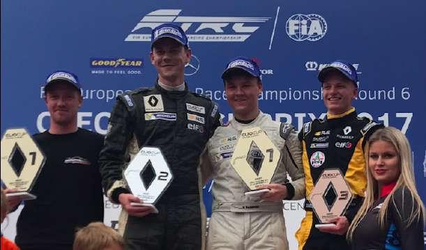 Podczas sezonu 2017 najmłodszy w całej stawce, zaledwie 15-letni Bartosz aż trzykrotnie stawał na podium, z czego aż dwa razy na jego najwyższym stopniu.