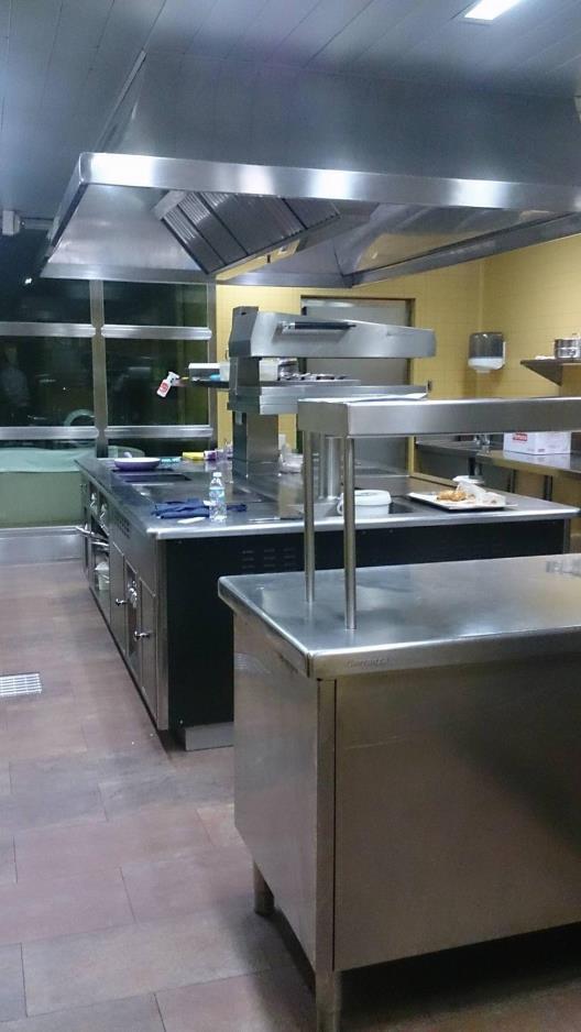 Pierwsze chwile na kuchni Zostałam przydzielona do restauracji La Fabula Restaurante razem z drugim uczniem