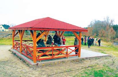 Zagospodarowanie terenu zielonego w miejscowości Warblewo (w ramach Budżetu Obywatelskiego) - 3.