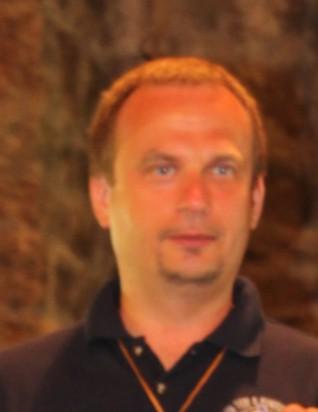 OPIEKUNOWIE d k o i ze T o.łukasz o.