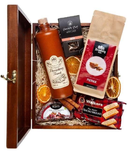 , 500 ml Kawa świeżo palona o smaku piernikowym, 200 g Ciasteczka maślane Short Bread,