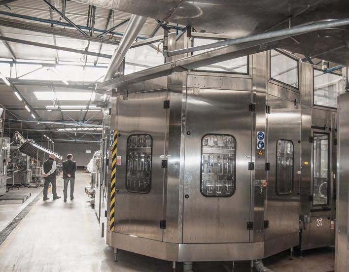 BARTEX BARTOL PARTNER WSPÓŁPRACA NA ŚWIATOWYM POZIOMIE Firma BARTEX jest obecnie jednym z największych w Polsce importerów i producentów całej gamy różnych win gronowych, owocowych i win oryginalnych.