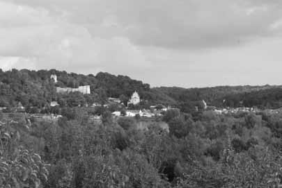 W regionie świętokrzyskim podejmowane są także prace projektowe nad utworzeniem Geoparku Łysogórskiego 24, Geoparku Chęcińsko-Kieleckiego 25 oraz Geoparku Kraina tetrapoda i skamieniałych wydm.