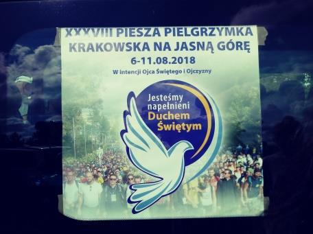 6 11.08. 2018 r. Od ponad 25 lat Grupa KARAN pielgrzymuje do Domu Matki na Jasną Górę. Dawniej KARAN wędrował z pielgrzymką warszawską, ale w tym roku, po raz czwarty, wyruszył spod Wawelu.