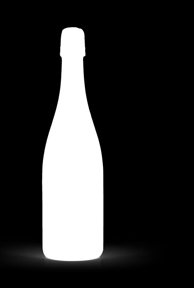 WINA MUSUJĄCE ROSÉ MARY MOUSSEUX DEMI-SEC Cabernet sauvignon Zbiory odbywają się wczesnym rankiem, aby zachować świeżość winogron. Bezpośrednio po zbiorze winogrona są tłoczone w prasie.