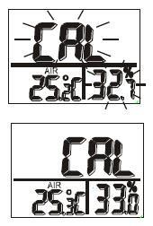 1. Umieść miernik w komorze kalibracyjnej 400 ppm. Włącz miernik i przytrzymaj jednocześnie przyciski CAL / ESC i / DP WB, aby przejść do trybu kalibracji CO2.