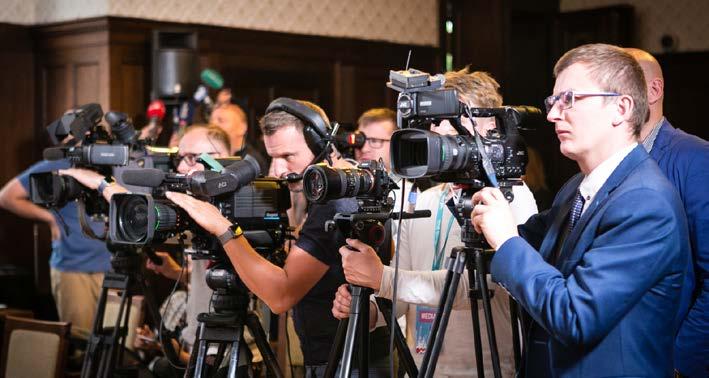 Dzięki temu relacje, do słuchaczy radia, widzów telewizji oraz czytelników stron internetowych gazet, portali i mediów społecznościowych, docierały na bieżąco przez cały czas trwania ŚDM.