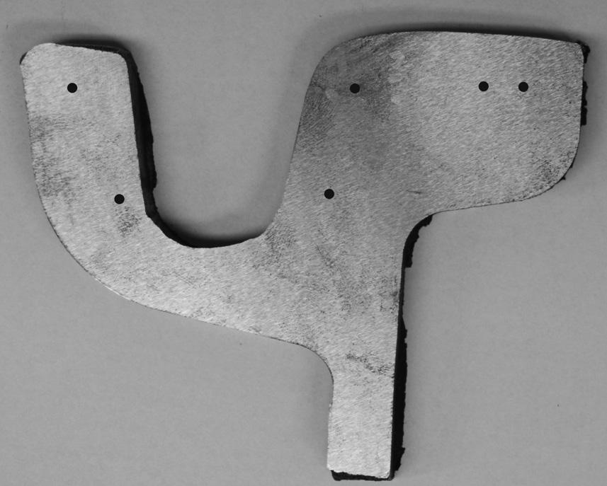 (min.) 10,0 (min.) 260-300 HBW Badania fraktograficzne i mikrostrukturalne Badania metalograficzne wykonano na czterech próbkach pobranych z szyn spawanych termitowo z miejsc określonych na rysunku 6.