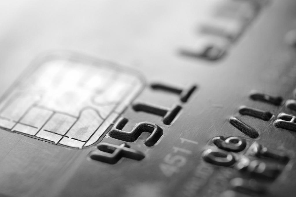 Bezpieczeństwo akceptantów i klientów szanse i obowiązki wynikające z nowych regulacji na