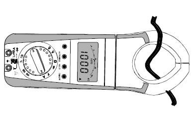 Miernik NC11 400A może mierzyć prąd na zakresach 400A i 40A.