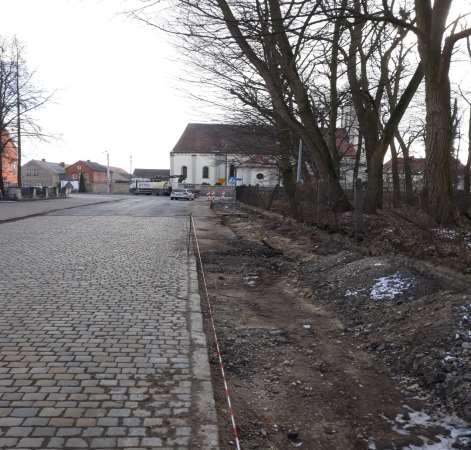 Remont chodnika w ciągu drogi