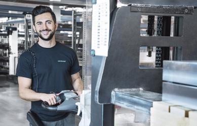 Obok nowych inteligentnych funkcji, takich jak Smart Power Limitation (SPL) i MoldCheck, funkcje regulatora kanałów