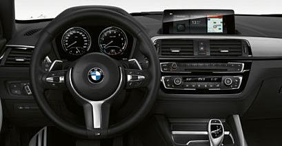 PAKIET SPORTOWY M. Wyposażenie 28 29 Dowiedz się więcej dzięki nowej aplikacji Katalogi BMW dostępnej teraz na smartfony i tablety.