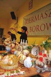 komputerowych, 36 krzeseł szkolnych, 36 stolików szkolnych. Ewidencja gruntów i budynków dla gmin Gostycyn i Kęsowo została zmodernizowana za 206.000,00 zł.