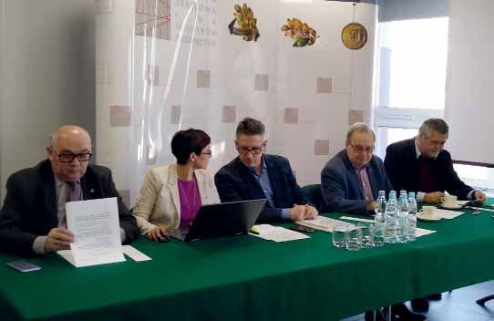 informacje Konkurs Nowoczesny Inżynier 2019 Spotkanie ze studentami PŚ informacje NOWOCZESNY Konkurs INŻYNIER 2019 Maria Świerczyńska W bieżącym roku już po raz szósty odbył się konkurs wiedzy