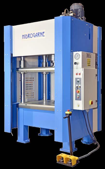 Seria M 4-kolumnowe prasy hydrauliczne Prasy
