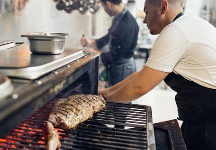 URZĄDZENIA GASTRONOMICZNE WĘGIEL GASTRONOMICZNY 10 KG w ofercie również brykiet PODPAŁKA NATURALNA opakowanie 32 szt.