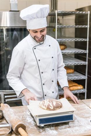 Artykuły przemysłowe dla profesjonalnej gastronomii WÓZEK 2-PÓŁKOWY