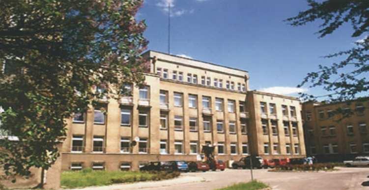 Wojewódzki Szpital Zespolony im. Ludwika Perzyny w Kaliszu budynki przy ul. Toruńskiej 7 Szpital mieści się w 3 budynkach.