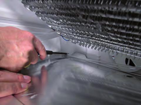 the left hook of the defrosting heater Fot.