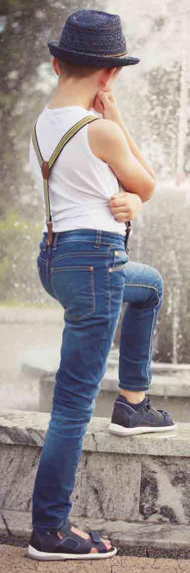 45 CAPRI 1DA granatowy Skóra: nubuk Rozmiar: 30-38 navy blue Leather: nubuck Size: 30-38 синий Кожа: нубук
