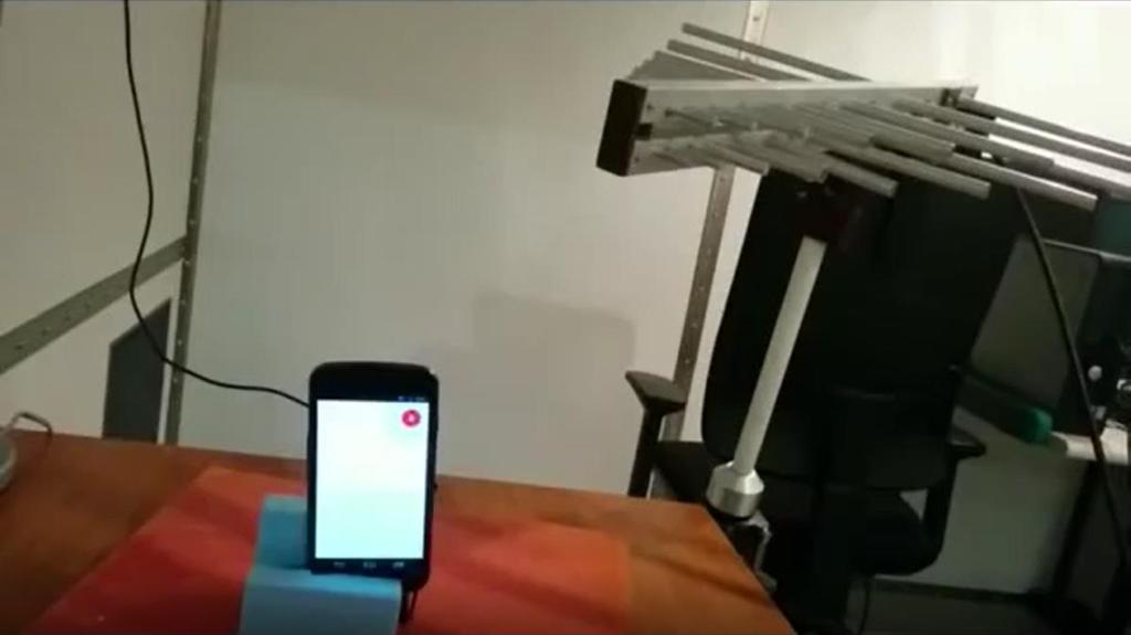15 Co by było, gdyby Twój telefon sam, zaczął nagle