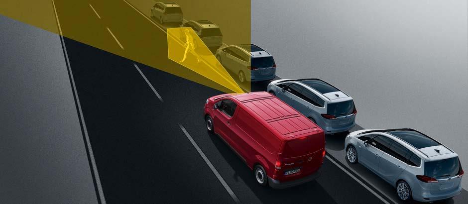 Układ automatycznego hamowania awaryjnego (AEB) 1,2. W przypadku wykrycia zagrożenia, przyhamowuje pojazd automatycznie, aby uniknąć lub zminimalizować skutki potencjalnej kolizji.