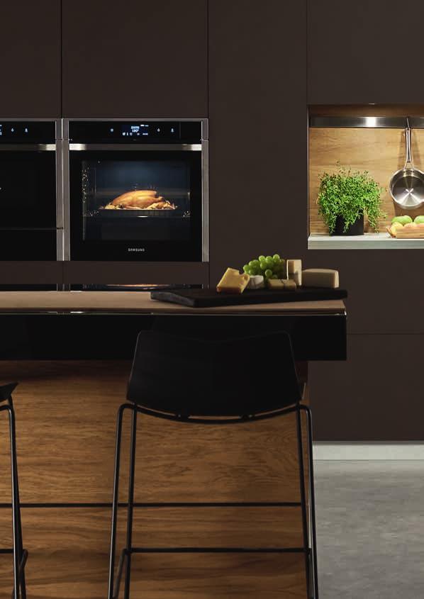 22 23 Gourmet Vapour Restauracyjna jakość pieczenia wspomaganego parą Technologia Gourmet Vapour udoskonala dania tak, by smakowały i wyglądały